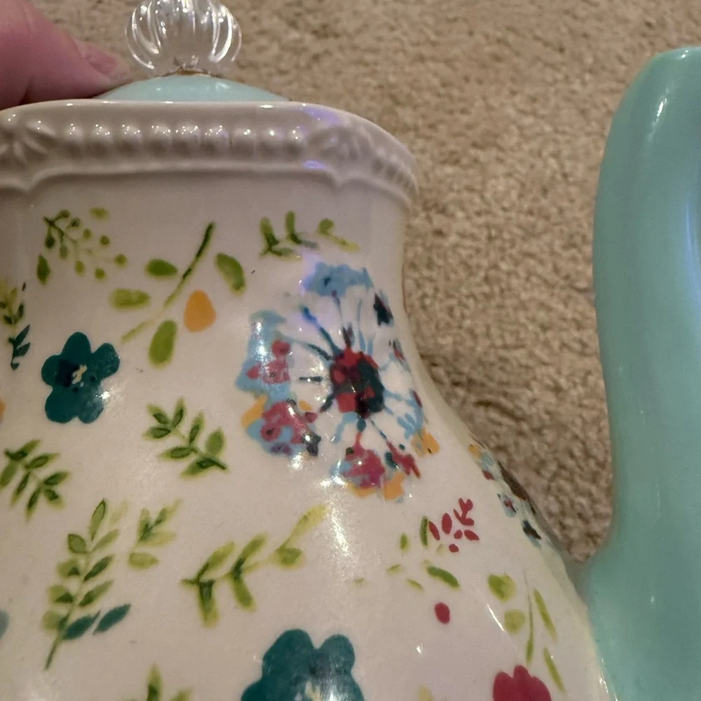 The Pioneer Woman Tea Pot - Picture 3 of 4